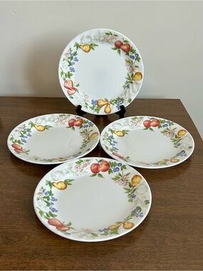 SET OF 4 CORELLE "CHUTNEY" FRUIT DESSERT BREAD PLATES WITH SWIRL EDGES 7 1/8"